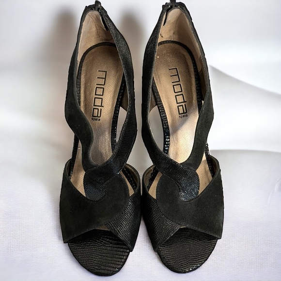 Moda Spana Women’s Black Open Toe High Heel Shoes - Picture 6 of 16